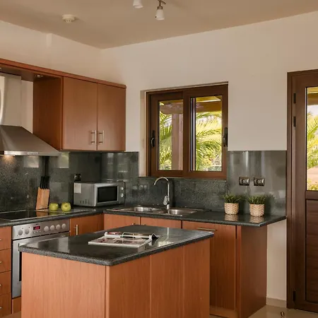 빌라 Artemis 스보로나타